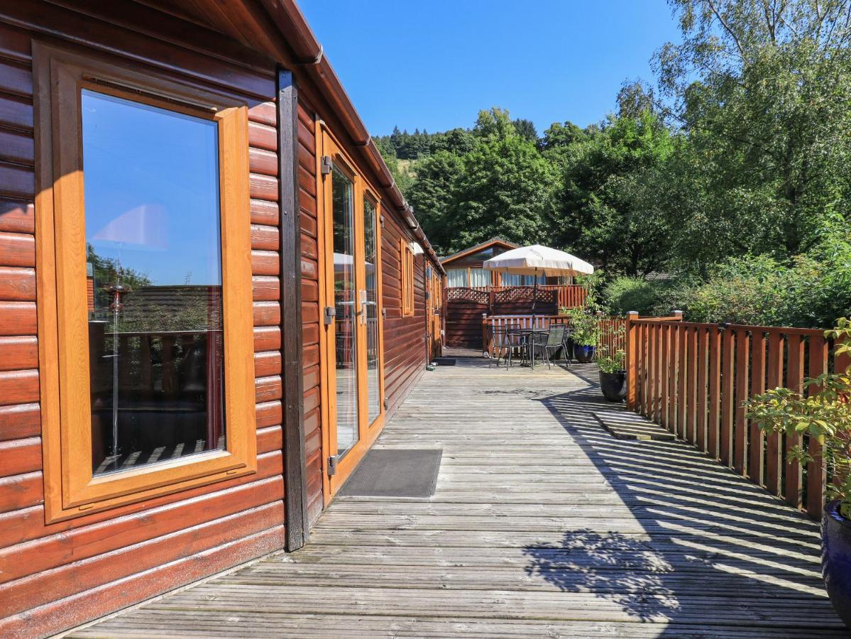 Striding Edge Lodge Windermere Exterior photo